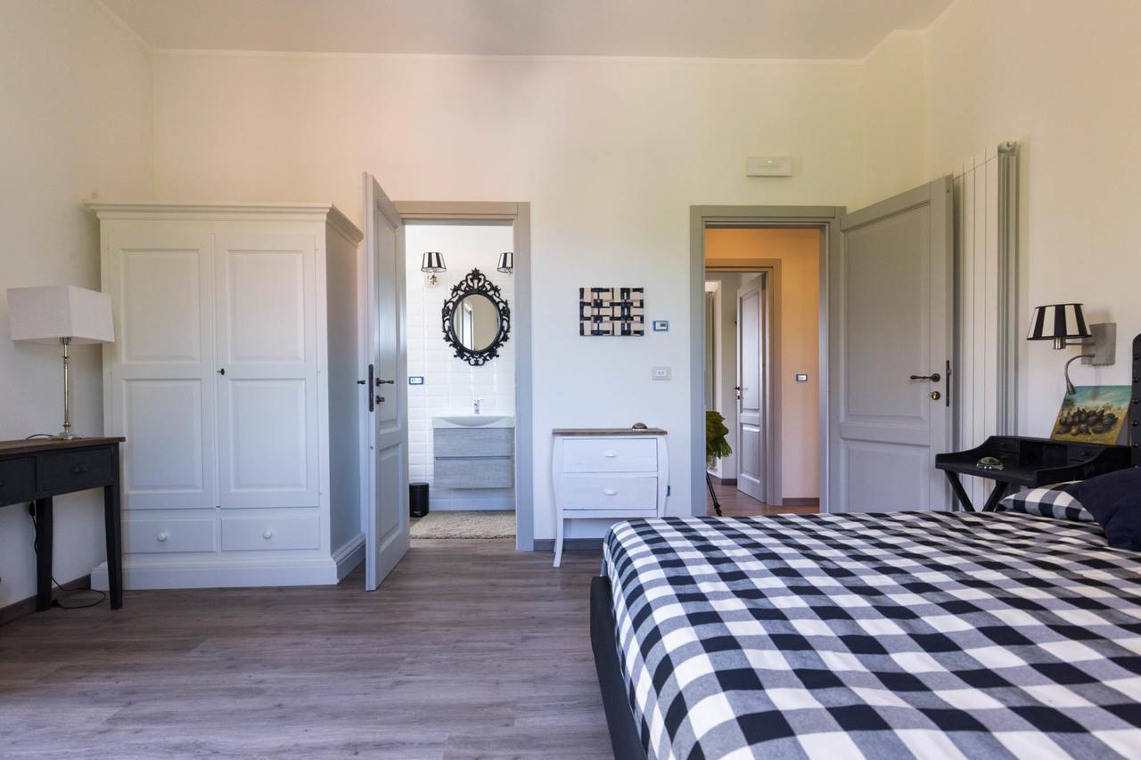 Casale Virginia Guest House Cesariano Exterior photo